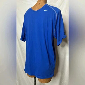 Nike‎ Fit Tshirt Men’s size Large